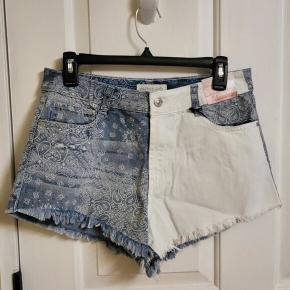 Happily Grey Paisley Denim Shorts - New Women / Blue/WhiteSIZE: 11/30 NWT